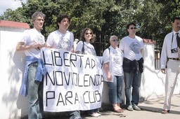 2007 03 18 * La Habana (Cuba) * Manifestazione con le Damas de Blanco